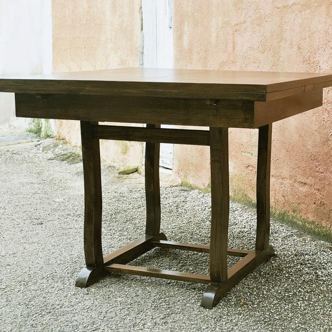 Mesa restaurada